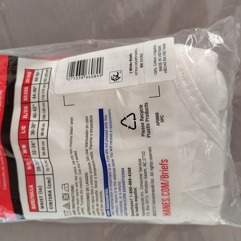 2010 Hanes White Comfort White Briefs Cotton L 36-38 - Picture 3 of 4